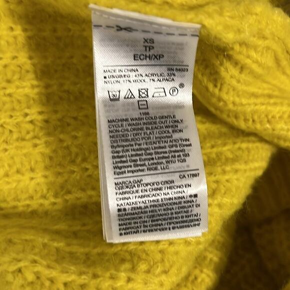 GAP Size XS L/S Wool Alpaca Blend Neon Yellow Crew Neck Knit Sweater - Picture 7 of 7